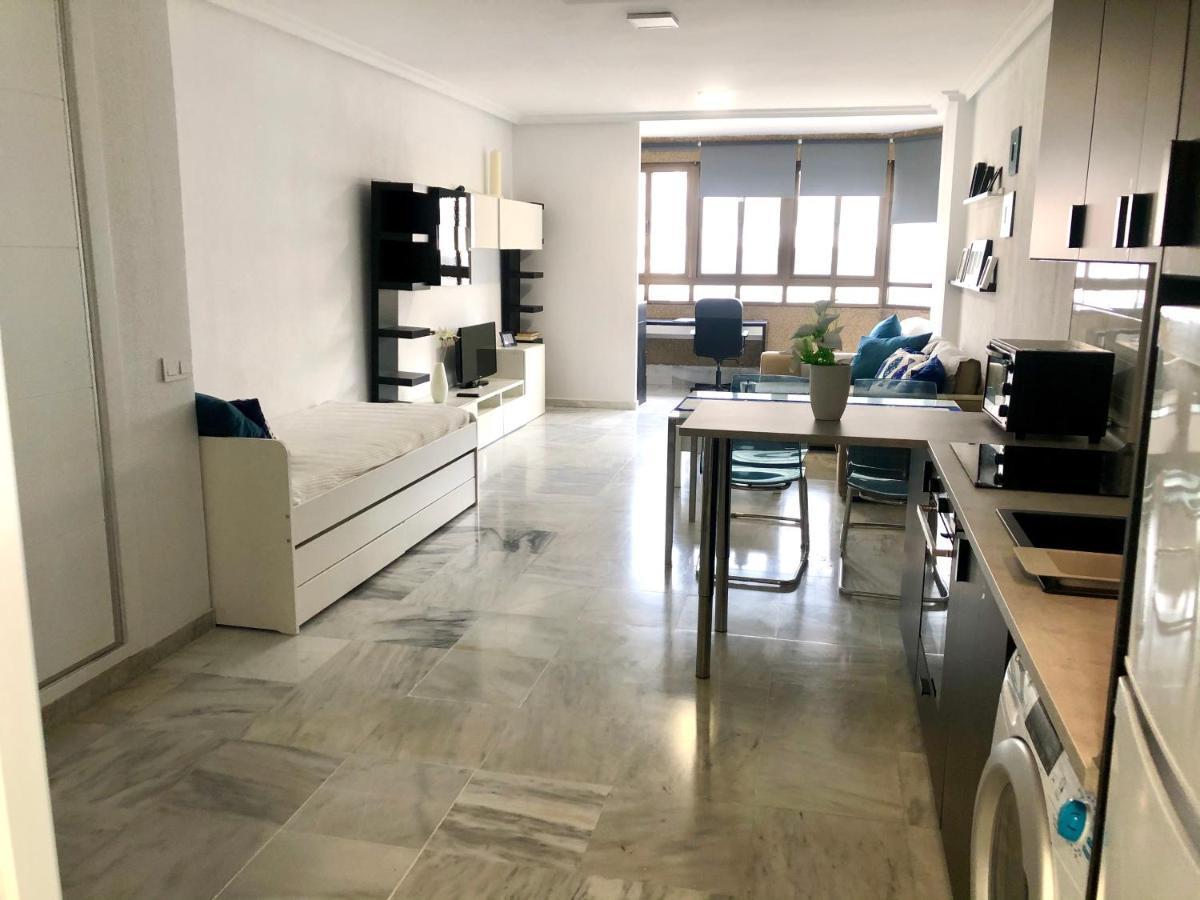 Ferienwohnung Gatu Loft Trip 1ª Linea De Playa, Wifi, Aire Acc Cádiz Exterior foto