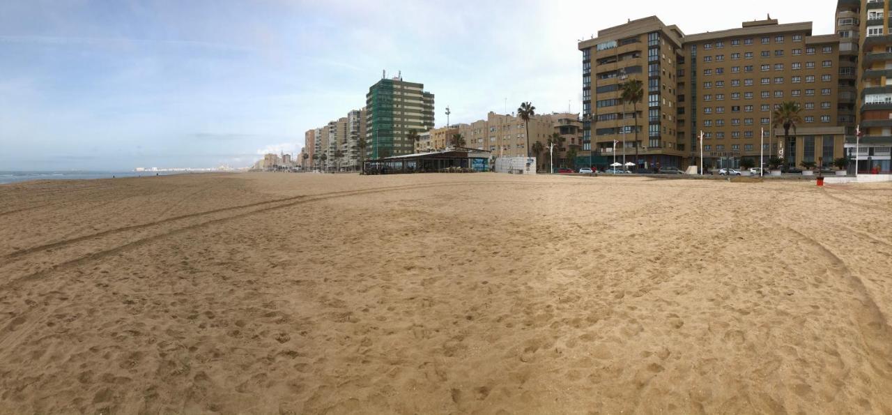 Ferienwohnung Gatu Loft Trip 1ª Linea De Playa, Wifi, Aire Acc Cádiz Exterior foto